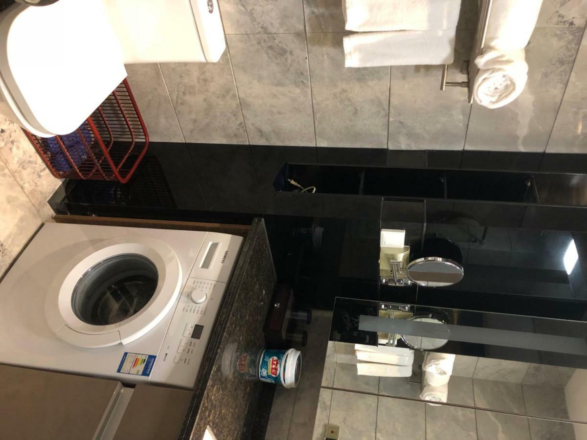 Aoyou International Apartment Hotel A Mall Brunch Guangzhou Luaran gambar